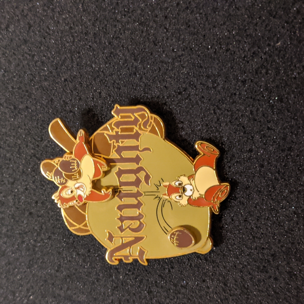 Disney Pin Chip 'n' Dale Naughty Chipmunks throwing Acorns Pin-On-Pin